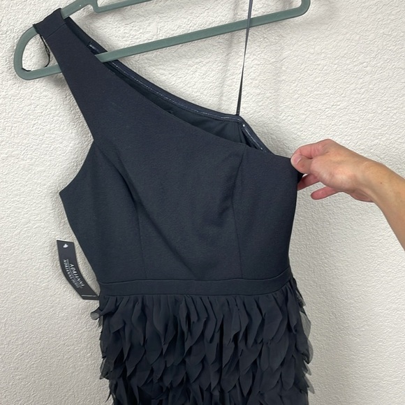 NWT Adrianna Papell Black Chiffon Feather Cocktail Dress One Shoulder Sz 6 - Picture 5 of 14